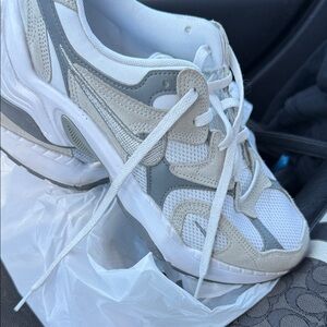 Women's Neutral Mesh and Suede Athletic Sneakers - White & Gray